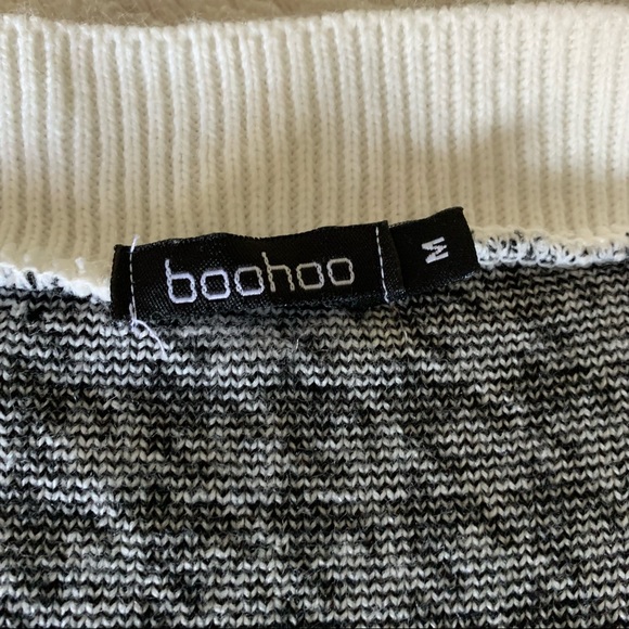 Boohoo Sweater Vest - Picture 2 of 4